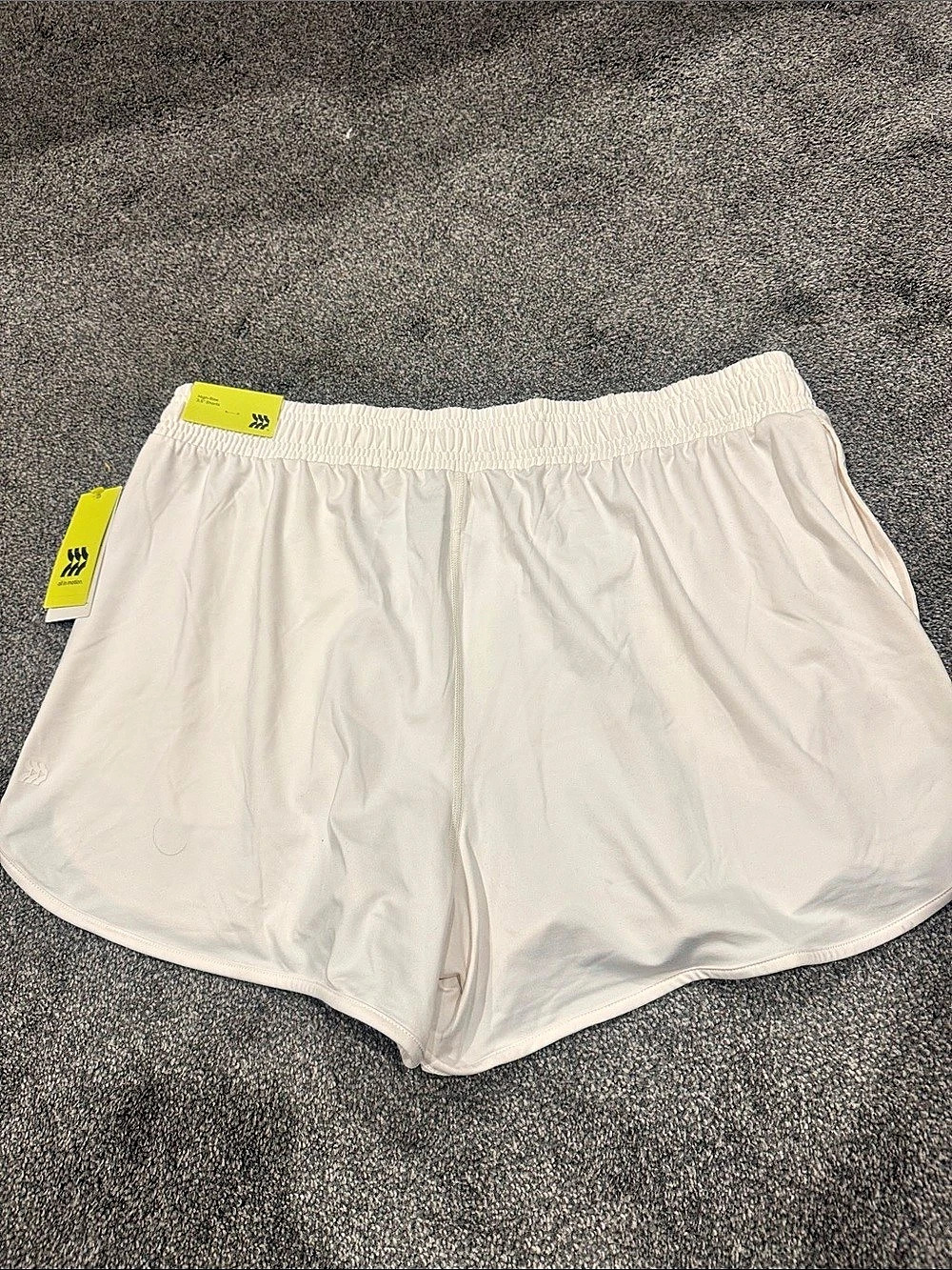 Athletic Shorts in White Size Medium NWT